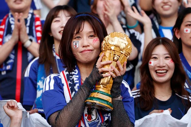 May 31, 2026, Tokyo, Japan: Japanese fans gather to cheer on their national team, Nationalteam during the Kirin Challenge Cup 2026, an International Friendly, Länderspiel, Nationalmannschaft match between Japan and Iceland at the National Stadium in Tokyo. Japan defeats Iceland 1-0 in its last friendly match before the FIFA World Cup, WM, Weltmeisterschaft, Fussball 2026. Soccer 2026: Japan 1:0 Iceland - ZUMAm191 20260531_aap_m191_054 Copyright: xRodrigoxReyesxMarinx