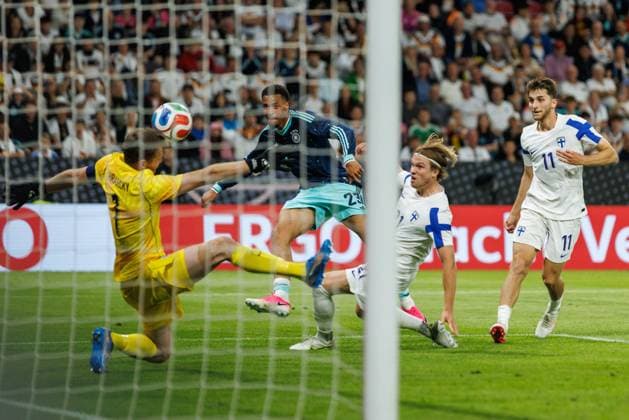 Felix Nmecha Germany fails with his shot against Lukas Hradecky Finland , Germany vs Finland, Football, International match, World Cup preparation, Season 2025 2026, 31 05 2026 Germany vs Finland, Football, International match, World Cup preparation, Season 2025 2026, 31 05 2026 Copyright: xEibner-Pressefoto AlexanderxNeisx EP_ANS