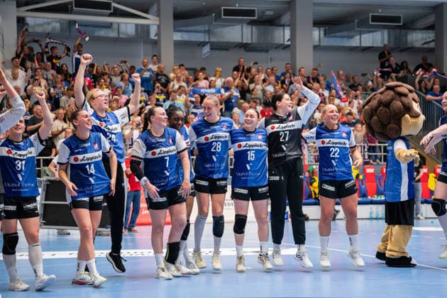 HSG Blomberg Lippe GER vs Borussia Dortmund GER Handball, 1 Handball Bundesliga Women, Final, Match 3, 31 5 2026, Season 2025 2026, Blomberg The players of HSG Blomberg Lippe GER celebrate the victory against Borussia Dortmund GER and the title as German champion In the picture Ona Vegue HSG Blomberg Lippe, 14 , Marie Michalczik HSG Blomberg Lippe, 24 , Diana Magnusdottir HSG Blomberg Lippe, 07 , Malin Sandberg HSG Blomberg Lippe, 28 , Carolin Jaron HSG Blomberg Lippe, 15 , Lara Lepschi HSG Blomberg Lippe, 27 , Judith Tietjen HSG Blomberg Lippe, 22 Blomberg Sporthalle an der Ulmenallee Germany