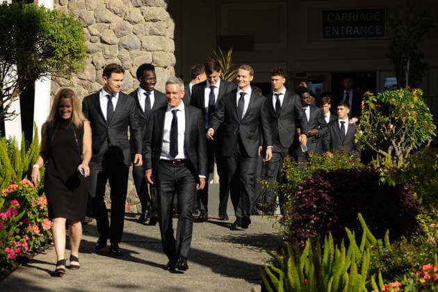 FIFA World Cup, WM, Weltmeisterschaft, Fussball 2026 SQUAD ANNOUNCEMENT, Socceroos players and staff walk to take a group photo at the Claremont Hotel, Berkeley, in California, USA, following Australia™s 26-player FIFA World Cup squad announcement, Sunday, May 31, 2026. ( NO ARCHIVING BERKELEY CALIFORNIA UNITED STATES Copyright: xMANUELxORBEGOZOx 20260601143021843050