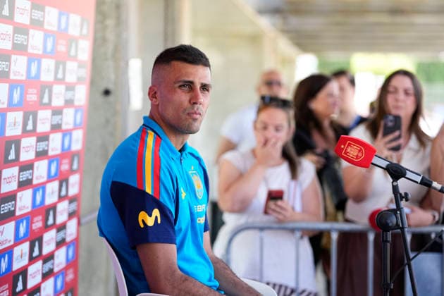 June 1, 2026, Las Rozas, Madrid, Spain: Rodri Hernandez attends during the Spain Team Media Day ahead the FIFA World Cup, WM, Weltmeisterschaft, Fussball 2026 at Ciudad del Futbol on June 01, 2026 in Las Rozas, Madrid, Spain. Las Rozas Spain - ZUMAa181 20260601_zaa_a181_007 Copyright: xOscarxJ.xBarrosox