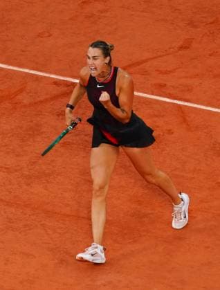 Aryna Sabalenka celebrates French Open Tennis, Day Nine, Tennis, Roland Garros, Paris, France - 01 Jun 2026Paris Roland Garros France EDITORIAL USE ONLY No use with unauthorised audio, video, data, fixture lists, club league logos or live services. Online in-match use limited to 120 images, no video emulation. No use in betting, games or single club league player publications. Copyright: xJavierxGarcia Shutterstockx 16898326de
