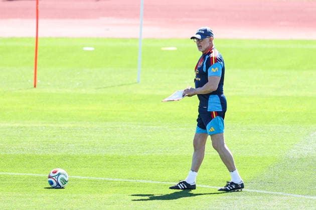 June 3, 2026, Las Rozas, Madrid, Spain: Luis de la Fuente, head coach, during a training session of Spain National Football Team ahead the FIFA World Cup, WM, Weltmeisterschaft, Fussball 2026 at Ciudad del Futbol on June 03, 2026 in Las Rozas, Madrid, Spain. Spain Team Training Session - FIFA World Cup 2026 - ZUMAa181 20260603_zaa_a181_015 Copyright: xIrinaxR.xHipolitox