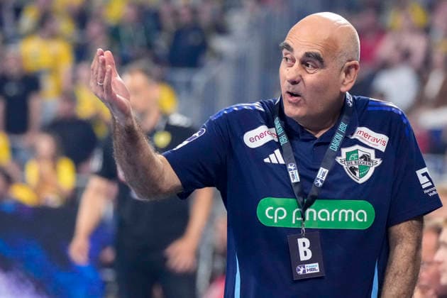 Juan Carlos Pastor coach, head coach, Die Recken , gives instructions, gestures, gesticulates with arms, single picture, single photo, action, action, 03 06 2026, Mannheim Germany , Handball, Bundesliga, Rhein Neckar Löwen TSV Hannover Burgdorf xozx