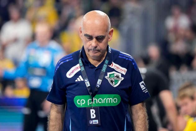 Juan Carlos Pastor coach, head coach, Die Recken , single picture, single photo, action, action, looking disappointed, disappointment, frustration, disappointed, pessimistic, 03 06 2026, Mannheim Germany , Handball, Bundesliga, Rhein Neckar Löwen TSV Hannover Burgdorf xozx