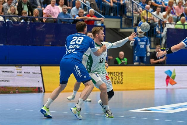 Franz Semper SC DHfK Leipzig, 32 vs Hendrik Wagner TBV Lemgo LIppe, 28 TBV Lemgo Lippe vs SC DHfK Leipzig, Handball, 1 Bundesliga, 33 Matchday, Season 2025 2026, 03 06 2026, TBV Lemgo Lippe vs SC DHfK Leipzig, Handball, 1 Bundesliga, 33 Matchday, Season 2025 2026, 03 06 2026 Lemgo Copyright: xEibner-Pressefoto RobertxGertzenx EP_RGN