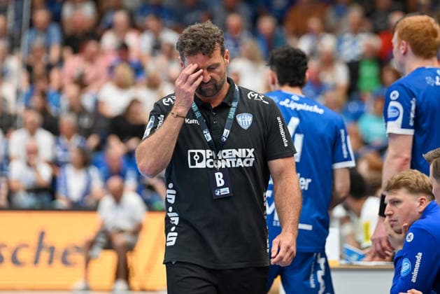 Florian Kehrmann TBV Lemgo Lippe, Coach stunned TBV Lemgo Lippe vs SC DHfK Leipzig, Handball, 1 Bundesliga, 33 Matchday, Season 2025 2026, 03 06 2026, TBV Lemgo Lippe vs SC DHfK Leipzig, Handball, 1 Bundesliga, 33 Matchday, Season 2025 2026, 03 06 2026 Lemgo Copyright: xEibner-Pressefoto RobertxGertzenx EP_RGN