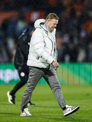 Fußball, Testspiel, Niederlande - Algerien #3 ROTTERDAM - Netherlands coach Ronald Koeman during the friendly international match, Länderspiel, Nationalmannschaft between the Netherlands and Algeria at Feyenoord stadium De Kuip on June 3, 2026, in Rotterdam, the Netherlands. The Dutch national team, Nationalteam is preparing for the 2026 FIFA World Cup, WM, Weltmeisterschaft, Fussball MAURICE VAN STEEN ANP International Friendly, Länderspiel, Nationalmannschaft 2026 xVIxANPxSportx xxANPxIVx 560015250 originalFilename: 560015250.jpg