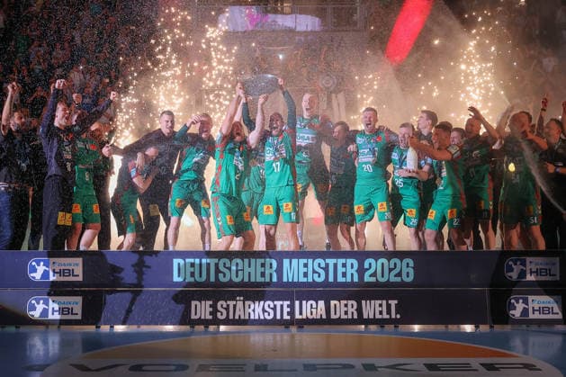 03 06 2026, xtgx, handball, Daikin HBL, SC Magdeburg VfL Gummersbach v l award ceremony, championship trophy, bowl, trophy celebration, championship, German championship, cheers, celebration Magdeburg