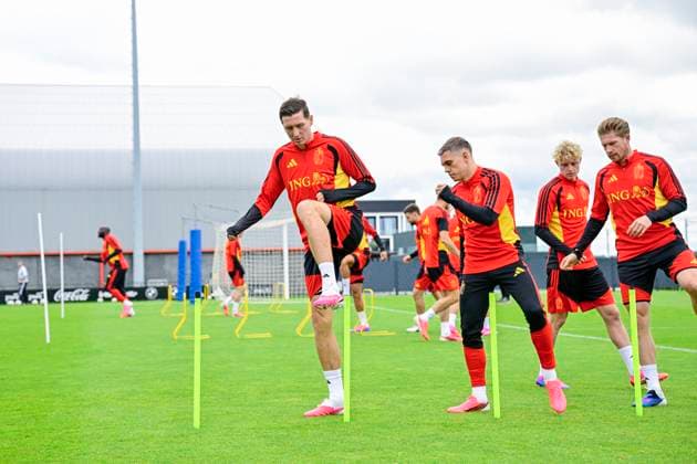 Belgian national football team - FIFA World Cup, WM, Weltmeisterschaft, Fussball 2026 - media activities 04 06 2026 TUBIZE, BELGIUM - JUNE 04 : Vanaken Hans midfielder of Belgium, De Bruyne Kevin forward of Belgium, Trossard Leandro forward of Belgium, Seys Joaquin defender of Belgium pictured during a training session at the training grounds of the Royal Belgian Football Association ahead of the FIFA World Cup 2026 on June 4, 2026 in Tubize, Belgium, 04 06 2026 Tubize Belgium Copyright: xJanxDexMeuleneirx
