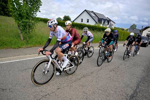 Tour de Wallonie 2026 Stage 4 EUPEN, BELGIUM - JUNE 04 : Florez Samuel (COL) of Modern Adventure Pro Cycling,Ronhaar Pim (NED) of Baloise Verzekeringen - Het Poetsbureau Lions, Belohvosciks Kristians (LAT) of BIKE AID, Lennemann Anton (GER) of BIKE AID, Demarcin Theo (BEL) of Color Code - Alu Center, Wood George (GBR) of Mg.K Vis Costruzioni e Ambiente, Killy Jonah (USA) of Tarteletto - Isorex, Appelbaum Henri Johannes (GER) of Team Storck - MRW Bau in the escape pack during stage 4 of the 47th edition of Ethias Tour de Wallonie an UCI ProSeries 2.Pro cycling road race stage for Men Elite of 166.7 km with start in Dison and finish in Eupen on June 4, 2026 in Eupen, Belgium, 04 06 2026 ( Motordriver Pieter Van Herzele - Eupen Belgium Copyright: xSesx