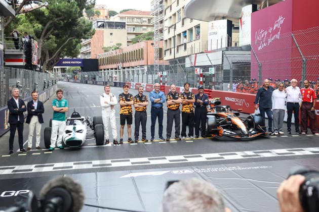 Formula 1 Louis Vuitton Grand Prix de Monaco 2026 Mclaren 1000th GP celebration photo, David Coluthard, Heikki Kovalainen, Fernando Alonso, Mika Hakkinen, Oscar Piastri, Andrea Stella, Stefano Domenicali, Zak Brown, Lando Norris, Emerson Fittipaldi, Gerhard Berger, Juan Pablo Montoya, Lewis Hamilton, during Formula 1 Louis Vuitton Grand Prix de Monaco 2026 on June 4., 2026 in Monaco, Monte-Carlo, Monaco Zsombor Toth Monaco Monte-Carlo Monaco