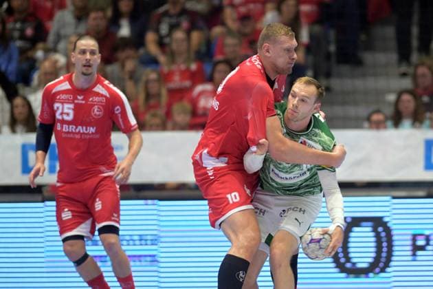 Mathias Gidsel Fuechse Berlin 19 am Bal , Dainis Kristopans MT Melsungen 10 , Olle Forsell Schefvert MT Melsungen 25 , GER, MT Melsungen Fuechse Berlin, Handball, 1 Bundesliga, 33 Matchday, Season 2025 2026, 04 06 2026, GER, MT Melsungen Fuechse Berlin, Handball, 1 Bundesliga, 33 Matchday, Season 2025 2026, 04 06 2026 Kassel Copyright: xEibner-Pressefotox xRolandxSippelx EP_RSL