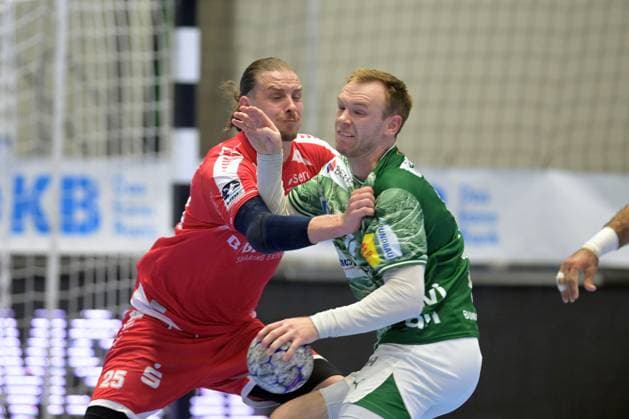 Mathias Gidsel Fuechse Berlin 19 on the ball , Olle Forsell Schefvert MT Melsungen 25 , GER, MT Melsungen Fuechse Berlin, Handball, 1 Bundesliga, 33 Matchday, Season 2025 2026, 04 06 2026, GER, MT Melsungen Fuechse Berlin, Handball, 1 Bundesliga, 33 Matchday, Season 2025 2026, 04 06 2026 Kassel Copyright: xEibner-Pressefotox xRolandxSippelx EP_RSL