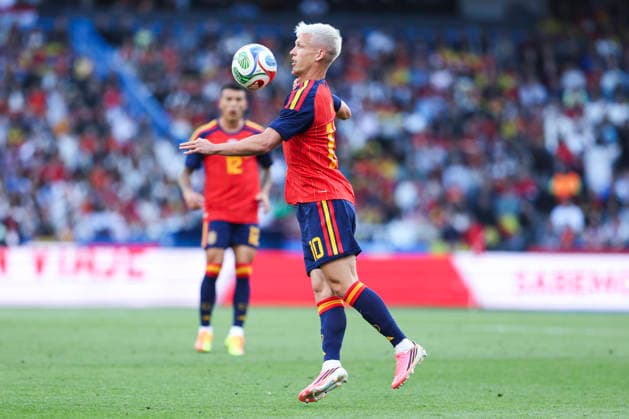 June 4, 2026, A Coruna, A Coruna, SPAIN: Dani Olmo of Spain in action during the friendly international football match played between Spain and Iraq ahead the FIFA World Cup, WM, Weltmeisterschaft, Fussball 2026 at Abanca Balaidos stadium on June 04, 2026, in A Coruna, Spain. A Coruna SPAIN - ZUMAa181 20260604_zaa_a181_147 Copyright: xIrinaxR.xHipolitox