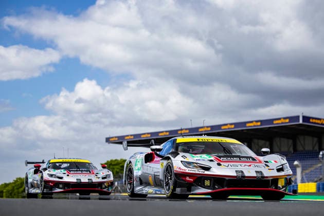 24 HEURES DU MANS 2026 - PESAGE 54 CASTELLACCI Francesco (ita), FLOHR Thomas (sui), RIGON Davide (ita), Vista AF Corse, Ferrari 296 GT3 Evo 54, LM GT3, ambiance during Le Pesage of the 24 Hours of Le Mans 2026, 3rd round of the 2026 FIA World Endurance Championship, from June 5 to 6, 2026 on the Place de la RÃ publique in Le Mans, France - Le MansFrance Copyright: xJULIENxDELFOSSEx