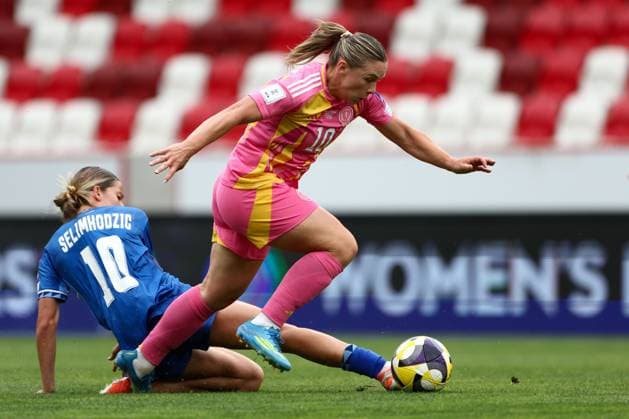 Kirsty Hanson of Scotland Women ad Noa Selimhodzic of Israel Women Scotland Women v Israel Women, FIFA 2027 Women s World Cup Qualifying, Football, Bozsnik Arena, Budapest, Hungary - 05 Jun 2026Budapest Bozsnik Arena Hungary EDITORIAL USE ONLY No use with unauthorised audio, video, data, fixture lists, club league logos or live services. Online in-match use limited to 120 images, no video emulation. No use in betting, games or single club league player publications. Copyright: xNikolaxKrstic Shutterstockx 16911189ao