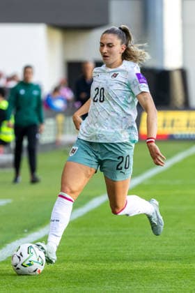 WOMEN SOCCER - FIFA World Cup, WM, Weltmeisterschaft, Fussball 2027, quali, AUT vs SLO VIENNA,AUSTRIA,05.JUN.26 - WOMEN SOCCER - FIFA Women s World Cup 2027, european qualifiers, OEFB international match, Länderspiel, Nationalmannschaft Austria vs Slovenia. Image shows Katharina Naschenweng (AUT). GEPAxpictures xPhilippxBrem