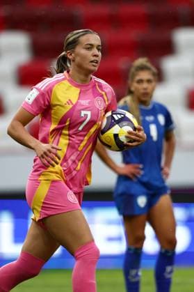 Fußball, Frauen, WM Quali, Schottland - Israel #4 Eilidh Adams of Scotland Women Scotland Women v Israel Women, FIFA 2027 Women s World Cup Qualifying, Football, Bozsnik Arena, Budapest, Hungary - 05 Jun 2026Budapest Bozsnik Arena Hungary EDITORIAL USE ONLY No use with unauthorised audio, video, data, fixture lists, club league logos or live services. Online in-match use limited to 120 images, no video emulation. No use in betting, games or single club league player publications. Copyright: xNikolaxKrstic Shutterstockx 16911189dc