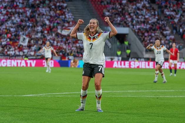Marie Mueller Germany cheers after her goal for 1 0, Cheering ,Emotion, Joy, Germany vs Norway, Football, Women, UEFA, World Cup Qualification, Group stage, Group D, Matchday 5 of 6, DFB, Season 2025 2026, 05 06 2026 Cologne North Rhine Westphalia Germany Copyright: xkolbert-press MartinxAgüerax