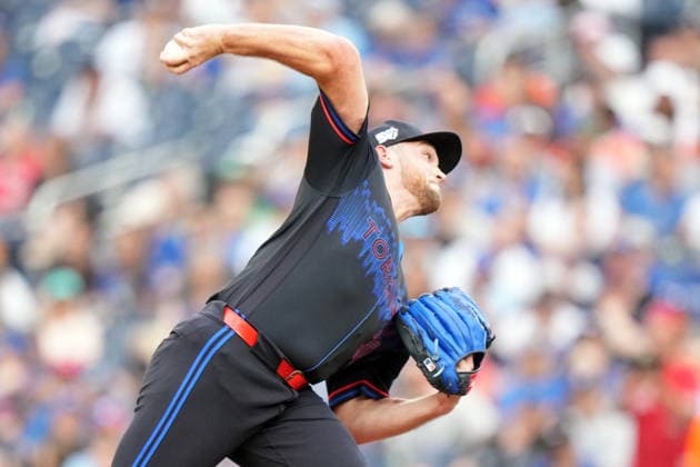 June 5, 2026, Toronto, On, CANADA: Toronto Blue Jays pitcher Trey Yesavage (39) makes the pitch against the Baltimore Orioles during first inning American League, MLB, Baseball Herren, USA baseball action in Toronto on Friday, June 5, 2026. Canada News - June 5, 2026 - ZUMAc35_ 20260605_zaf_c35_074 Copyright: xNathanxDenettex