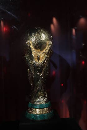 June 5, 2026, Mexico City, Ciudad de Mexico, Mexico: Detail of the official replica of the FIFA World Cup, WM, Weltmeisterschaft, Fussball trophy, during the reception ceremony at the Yancuic Museum. on June 5, 2026 in Iztapalapa, Mexico. Mexico City Mexico - ZUMAe321 20260605_zsa_e321_001 Copyright: xCarlosxSantiagox