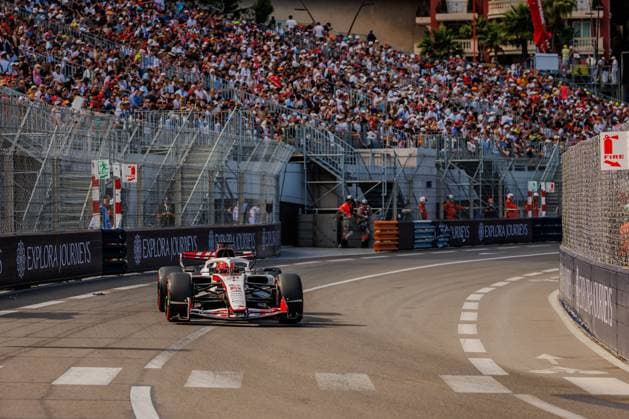 Esteban Ocon TGR Haas F1 Team, 31 with his car on the track, Monaco Grand Prix, Motorsport, Formula 1, 2026 season, 05 06 2026 Monaco Grand Prix, Motorsport, Formula 1, 2026 season, 05 06 2026 Copyright: xEibner-Pressefoto AlexanderxNeisx EP_ANS