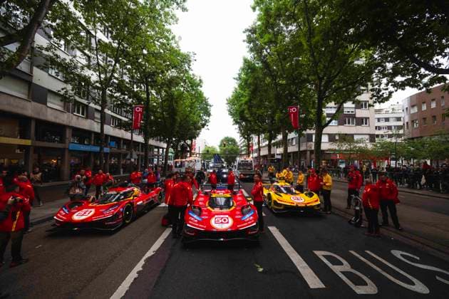 24 HEURES DU MANS 2026 - PESAGE 50 FUOCO Antonio (ita), NIELSEN Nicklas (dnk), MOLINA Miguel (spa), Ferrari AF Corse, Ferrari 499P 50, Hypercar, 51 PIER GUIDI Alessandro (ita), CALADO James (gbr), GIOVINAZZI Antonio (ita), Ferrari AF Corse, Ferrari 499P 51, Hypercar, 83 YE Yifei (chn), KUBICA Robert (pol), HANSON Phil (gbr), AF Corse, Ferrari 499P 83, Hypercar during Le Pesage of the 24 Hours of Le Mans 2026, 3rd round of the 2026 FIA World Endurance Championship, from June 5 to 6, 2026 on the Place de la RÃ publique in Le Mans, France - Le MansFrance Copyright: xCharlyxLopezx