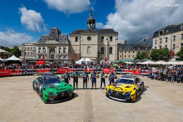 24 HEURES DU MANS 2026 - PESAGE 87 UMBRARESCU Petru (rou), SCHMID Clemens (aut), LOPEZ Josà Maria (arg), Akkodis ASP Team, Lexus RC F LMGT3 87, LM GT3, 78 VAN ROMPUY Tom (bel), DAVID Hadrien (fra), HAWKSWORTH Jack (gbr), Akkodis ASP Team, Lexus RC F LMGT3 78, LM GT3, during Le Pesage of the 24 Hours of Le Mans 2026, 3rd round of the 2026 FIA World Endurance Championship, from June 5 to 6, 2026 on the Place de la Rà publique in Le Mans, France - Le MansFrance Copyright: xFREDERICxLExFLOCxHx