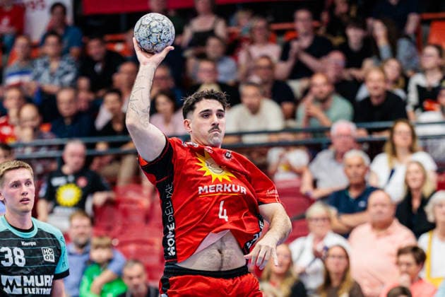 Max Santos TuS N Luebbecke, 04 in goal throw GER, TuS N Luebbecke vs HC Oppenweiler Backnang, Handball, 2 Bundesliga, Matchday 34, Season 2025 2026, 06 06 2026 GER, TuS N Luebbecke vs HC Oppenweiler Backnang, Handball, 2 Bundesliga, Matchday 34, Season 2025 2026, 06 06 2026 Luebbecke Copyright: xEibner-Pressefoto JanxRollingerx EP_JSK
