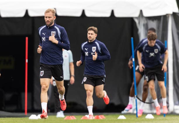 SOCCER - FIFA World Cup, WM, Weltmeisterschaft, Fussball 2026, preview SANTA BARBARA,CALIFORNIA,USA,06.JUN.26 - SOCCER - FIFA World Cup 2026, USA, Mexico, Canada, preview, Oesterreichischer Fussball-Bund, training team AUT. Image shows Konrad Laimer and Romano Schmid (AUT). GEPAxpictures xArminxRauthner