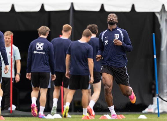 SOCCER - FIFA World Cup, WM, Weltmeisterschaft, Fussball 2026, preview SANTA BARBARA,CALIFORNIA,USA,06.JUN.26 - SOCCER - FIFA World Cup 2026, USA, Mexico, Canada, preview, Oesterreichischer Fussball-Bund, training team AUT. Image shows Kevin Danso (AUT). GEPAxpictures xArminxRauthner