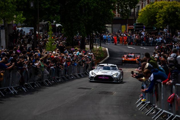 24 HEURES DU MANS 2026 - CITY CENTRE PARADE 62 AL-KHELAIFI Abdulla (qat), HANSES Julian (ger), ALESI Giuliano (fra), Team Qatar by Iron Lynx, Mercedes-AMG LMGT3 62, LM GT3, action during the City Center Parade of the 24 Hours of Le Mans 2026, 3rd round of the 2026 FIA World Endurance Championship, on June 6, 2026 in Le Mans, France - Le MansFrance Copyright: xMariusxHeckerx