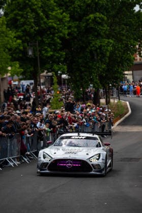 24 HEURES DU MANS 2026 - CITY CENTRE PARADE 62 AL-KHELAIFI Abdulla (qat), HANSES Julian (ger), ALESI Giuliano (fra), Team Qatar by Iron Lynx, Mercedes-AMG LMGT3 62, LM GT3, action during the City Center Parade of the 24 Hours of Le Mans 2026, 3rd round of the 2026 FIA World Endurance Championship, on June 6, 2026 in Le Mans, France - Le MansFrance Copyright: xMariusxHeckerx