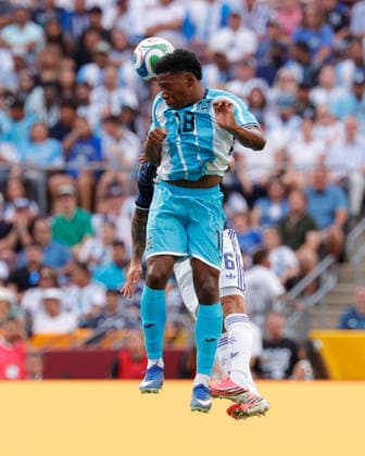 June 6, 2026, College Station, Texas, USA: Honduras forward DERECK MONCADA (18) heads the ball during an International Friendly, Länderspiel, Nationalmannschaft soccer match between Argentina and Honduras at Kyle Field in College Station, TX, Saturday, June 6, 2026. Soccer 2026: Argentina 2:0 Honduras - ZUMAa325 20260606_zsa_a325_004 Copyright: xDavidxBalleringxIix