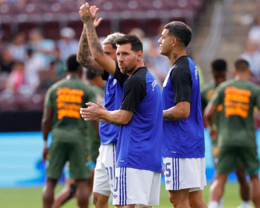 June 6, 2026, College Station, Texas, USA: Argentina forward LIONEL MESSI (10) and teammates during warmups before an International Friendly, Länderspiel, Nationalmannschaft soccer match between Argentina and Honduras at Kyle Field in College Station, TX, Saturday, June 6, 2026. Soccer 2026: Argentina 2:0 Honduras - ZUMAa325 20260606_zsa_a325_009 Copyright: xDavidxBalleringxIix