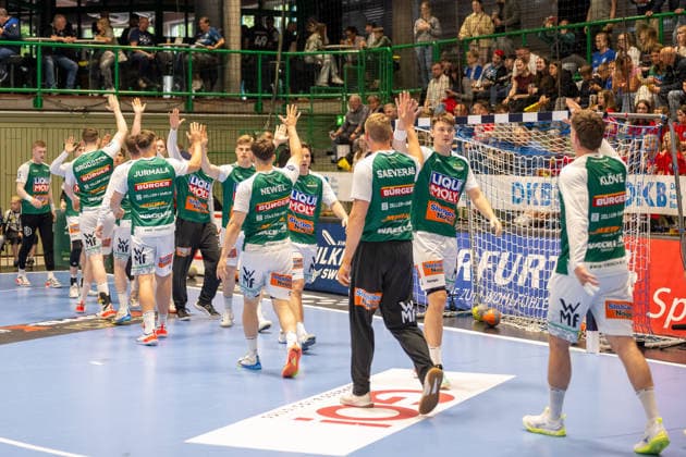 The team from Goeppingen motivates itself before the last match Bergischer HC vs Frisch Auf Goeppingen, Handball, DAIKIN HBL, Matchday 34, Season 2025 2026, 07 06 2026 Bergischer HC vs Frisch Auf Goeppingen, Handball, DAIKIN HBL, Matchday 34, Season 2025 2026, 07 06 2026 Wuppertal Copyright: xEibner-Pressefoto ThomasxHaeslerx EP_THR