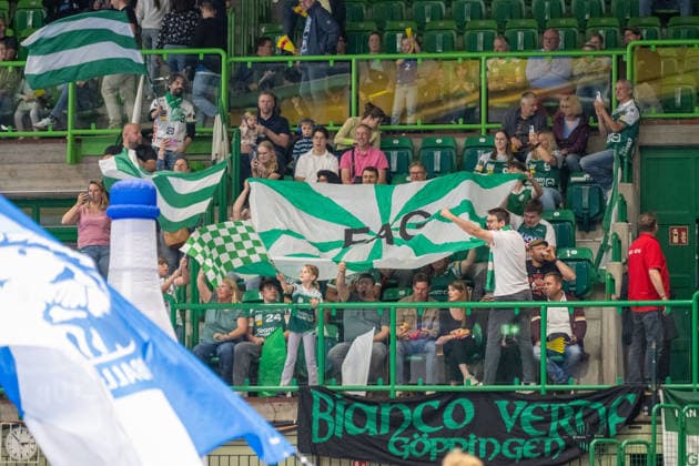 Goeppingen fans set the mood Bergischer HC vs Frisch Auf Goeppingen, Handball, DAIKIN HBL, Matchday 34, Season 2025 2026, 07 06 2026 Bergischer HC vs Frisch Auf Goeppingen, Handball, DAIKIN HBL, Matchday 34, Season 2025 2026, 07 06 2026 Wuppertal Copyright: xEibner-Pressefoto ThomasxHaeslerx EP_THR