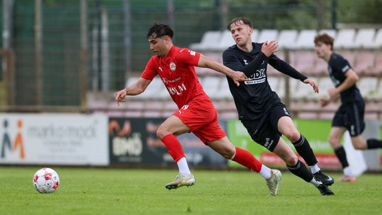 from left Adrian Becker 1 FC Germania Egestorf Langreder, 19 and Pawel Erfmann SV Todesfelde, 6 in duel, duel, dynamics, action, action, match scene, 07 06 2026, Bremen Germany , Soccer, promotion round Regionalliga Nord, 1 FC Germania Egestorf Langreder SV Todesfelde xobx
