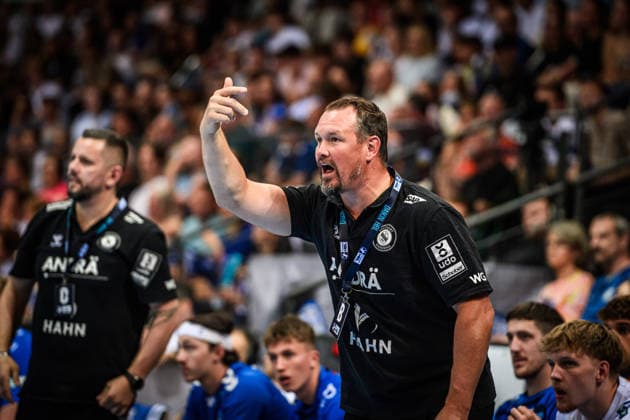 Misha Kaufmann TVB Stuttgart, Coach GER, TVB Stuttgart HC Erlangen, DAIKIN HBL, Handball, Bundesliga, 34 Matchday, Season 2025 2026, 07 06 2026 GER, TVB Stuttgart HC Erlangen, DAIKIN HBL, Handball, Bundesliga, 34 Matchday, Season 2025 2026, 07 06 2026 Stuttgart Copyright: xSandyxDinkelackerx EP_SDR