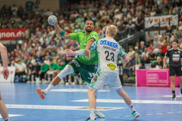 GER, Wetzlar, HSG Wetzlar vs SC Magdeburg, Daikin Handball Bundesliga, Handball, HBL, Season 2025 2026, Buderus Arena Wetzlar, 34 Matchday in picture f l Philipp Ahouansou HSG Wetzlar 19 , Magnus Saugstrup SC Magdeburg 23 DFB DFL REGULATIONS PROHIBIT ANY USE OF PHOTOGRAPHS AS IMAGE SEQUENCES AND OR QUASI VIDEO, 07 06 2026 Copyright: HMBxMedia HendrikxHamelau