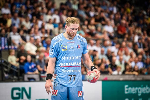 Maciej Gebala HC Erlangen, 77 critical look, thoughtful GER, TVB Stuttgart HC Erlangen, DAIKIN HBL, Handball, Bundesliga, Matchday 34, Season 2025 2026, 07 06 2026 GER, TVB Stuttgart HC Erlangen, DAIKIN HBL, Handball, Bundesliga, Matchday 34, Season 2025 2026, 07 06 2026 Stuttgart Copyright: xSandyxDinkelackerx EP_SDR