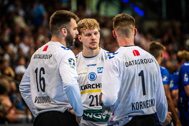 Miljan Vujovic TVB Stuttgart, 16 , Jorick Pol TVB Stuttgart, 21 , Mateusz Kornecki TVB Stuttgart, 01 , vlnr GER, TVB Stuttgart HC Erlangen, DAIKIN HBL, Handball, Bundesliga, Matchday 34, Season 2025 2026, 07 06 2026 GER, TVB Stuttgart HC Erlangen, DAIKIN HBL, Handball, Bundesliga, Matchday 34, Season 2025 2026, 07 06 2026 Stuttgart Copyright: xSandyxDinkelackerx EP_SDR