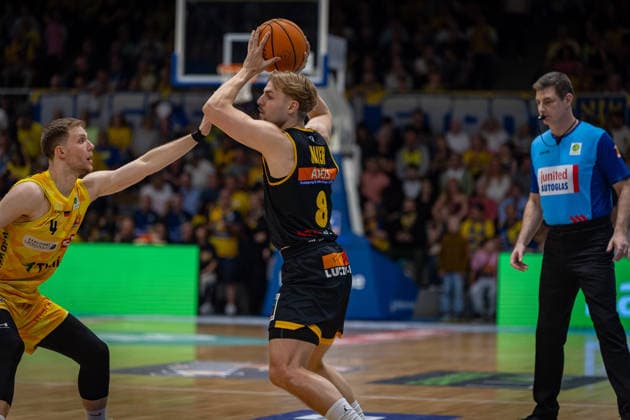 Bjarne Kraushaar Phoenix Hagen, 04 Lucas Mayer Bozic Estriche Knights Kirchheim, 08 GER, Phoenix Hagen vs Bozic Estriche Knights Kirchheim, BARMER 2 Basketball Bundesliga, Playoffs Final Game 2, Season 2025 2026, 07 06 2026 GER, Phoenix Hagen vs Bozic Estriche Knights Kirchheim, BARMER 2 Basketball Bundesliga, Playoffs Final Game 2, Season 2025 2026, 07 06 2026 Hagen Copyright: xEibner-Pressefoto NinaxSanderx EP_NSR