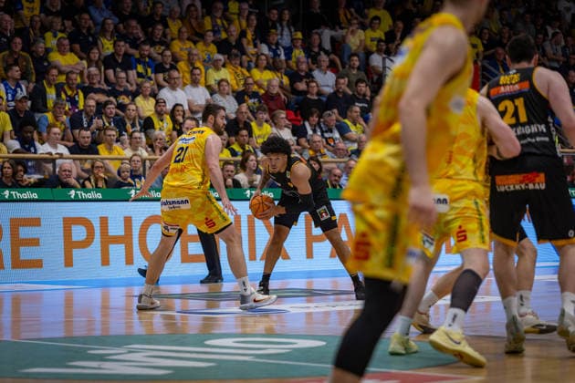 Tim Uhlemann Phoenix Hagen, 21 Tylan James Pope Bozic Estriche Knights Kirchheim, 09 GER, Phoenix Hagen vs Bozic Estriche Knights Kirchheim, BARMER 2 Basketball Bundesliga, Playoffs Final Game 2, Season 2025 2026, 07 06 2026 GER, Phoenix Hagen vs Bozic Estriche Knights Kirchheim, BARMER 2 Basketball Bundesliga, Playoffs Final Game 2, Season 2025 2026, 07 06 2026 Hagen Copyright: xEibner-Pressefoto NinaxSanderx EP_NSR