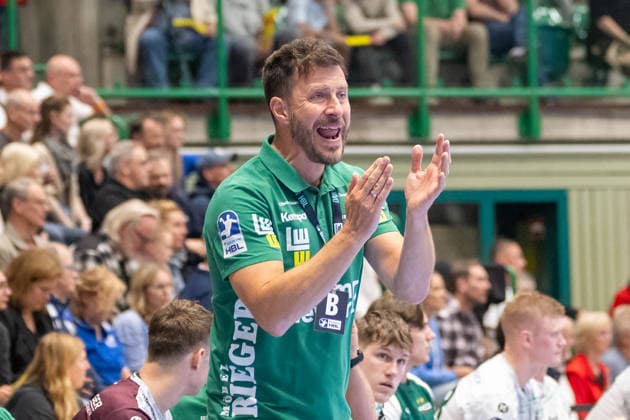 Ben Matschke FRISCH AUF Goeppingen, Coach tries to motivate his team Bergischer HC vs Frisch Auf Goeppingen, Handball, DAIKIN HBL, Matchday 34, Season 2025 2026, 07 06 2026 Bergischer HC vs Frisch Auf Goeppingen, Handball, DAIKIN HBL, Matchday 34, Season 2025 2026, 07 06 2026 Wuppertal Copyright: xEibner-Pressefoto ThomasxHaeslerx EP_THR