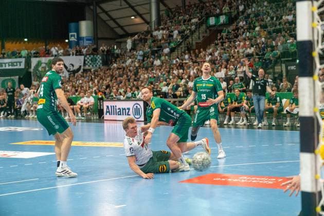 Niclas Benedict Heitkamp TSV GWD Minden, 23 falls when scoring SC DHfK Leipzig vs TSV GWD Minden, Handball, 1 Handball Bundesliga, Matchday 34, Season 2025 2026, 07 06 2026 SC DHfK Leipzig vs TSV GWD Minden, Handball, 1 Handball Bundesliga, Matchday 34, Season 2025 2026, 07 06 2026 Leipzig Copyright: xEibner-Pressefoto PiaxSchindlerx EP_PSR