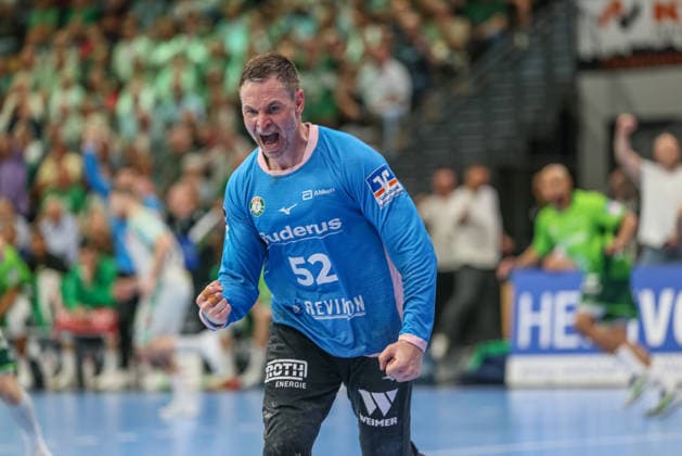 GER, Wetzlar, HSG Wetzlar vs SC Magdeburg, Daikin Handball Bundesliga, Handball, HBL, Season 2025 2026, Buderus Arena Wetzlar, 34 Matchday in picture Andreas Palicka HSG Wetzlar 52 , Parade, Emotions, Relegation battle, Cheers, Joy DFB DFL REGULATIONS PROHIBIT ANY USE OF PHOTOGRAPHS AS IMAGE SEQUENCES AND OR QUASI VIDEO, 07 06 2026 Copyright: HMBxMedia HendrikxHamelau