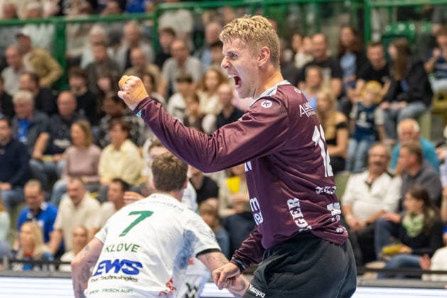 Kristian Saeveras FRISCH AUF Goeppingen, 12 celebrates a successful defense Bergischer HC vs Frisch Auf Goeppingen, Handball, DAIKIN HBL, Matchday 34, Season 2025 2026, 07 06 2026 Bergischer HC vs Frisch Auf Goeppingen, Handball, DAIKIN HBL, Matchday 34, Season 2025 2026, 07 06 2026 Wuppertal Copyright: xEibner-Pressefoto ThomasxHaeslerx EP_THR