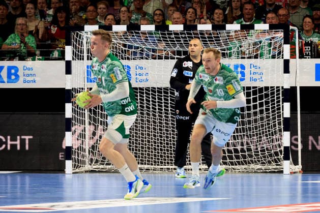 DEU, DHB, 1 HBL, Fuechse Berlin vs Flensburger Handewitt, 07 06 2026, Max Schmeling Halle, Berlin, DEU, DHB, 1 HBL, Fuechse Berlin vs Flensburger Handewitt, in the picture Dejan Milosavljev Fuechse Berlin 96 , Lasse Andersson Fuechse Berlin 11 , Mathias Gidsel Fuechse Berlin 19 nordphotoxGmbHx xEngler nph00076